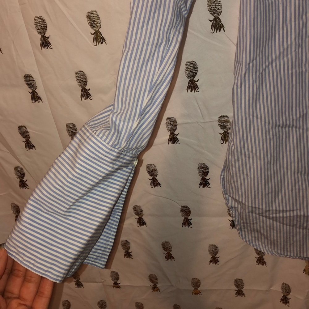 Button up ! - Picture 2 of 3